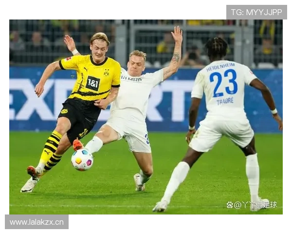 多特蒙德年轻阵容反复崩盘,稳定性面临考验 多特蒙德年轻阵容反复崩盘,稳定性面临考验